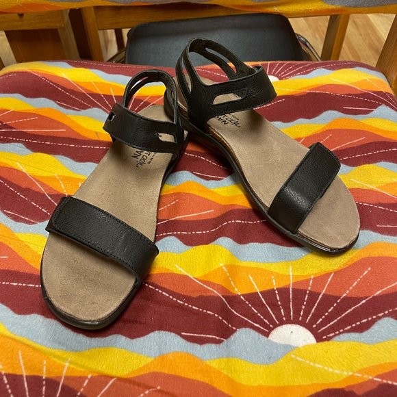 Naot Shoes Naot Courtney Black Poshmark